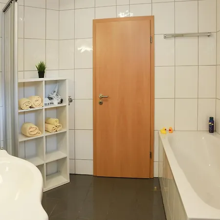 Apartment Magnificent In With Balcony *